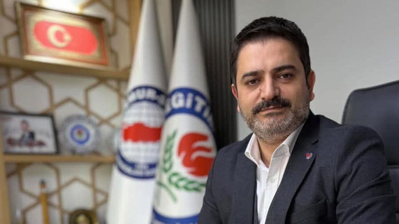 “Sabit gelirliler ciddi bir  geçim sıkıntısı yaşıyor”