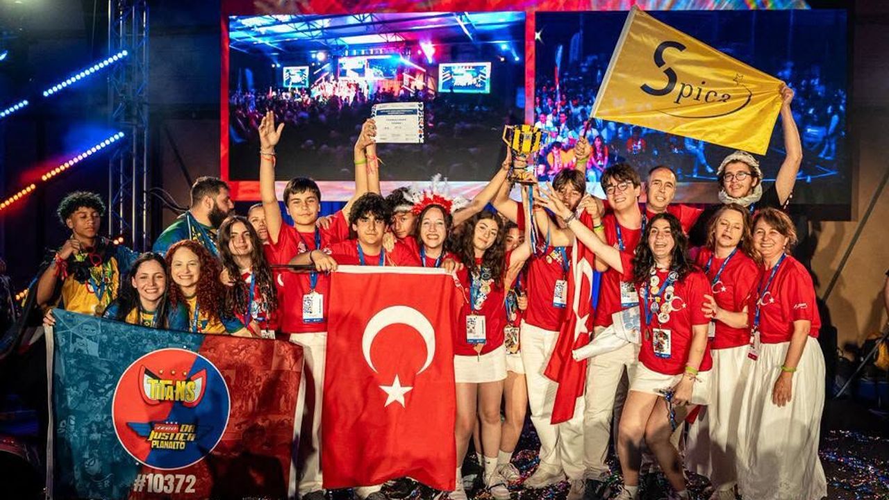 HİTÜ’nün destek verdiği robotik  takımı “dünya şampiyonu” oldu