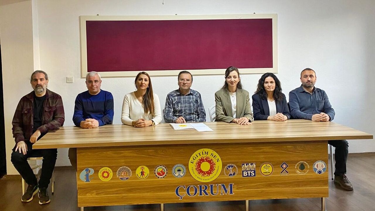 “Okullar çözümsüzlük ile açılıyor”