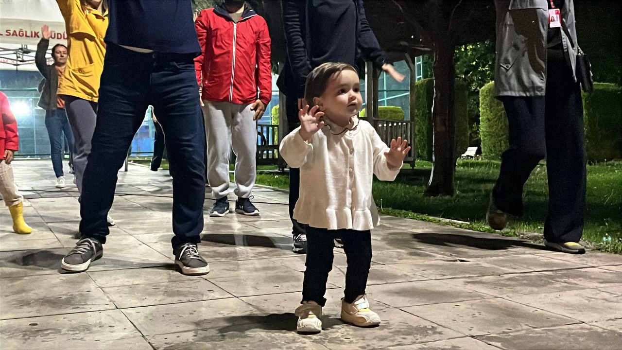 Çorum'da hareket var! Vatandaşlar 15 dakika egzersiz yaptı