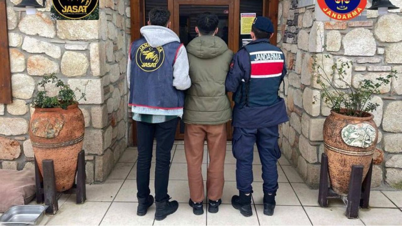 Çorum’da kasten öldürme suçundan aranan firari yakalandı