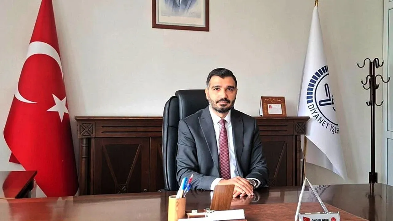 İlçenin yeni müftüsü göreve başladı