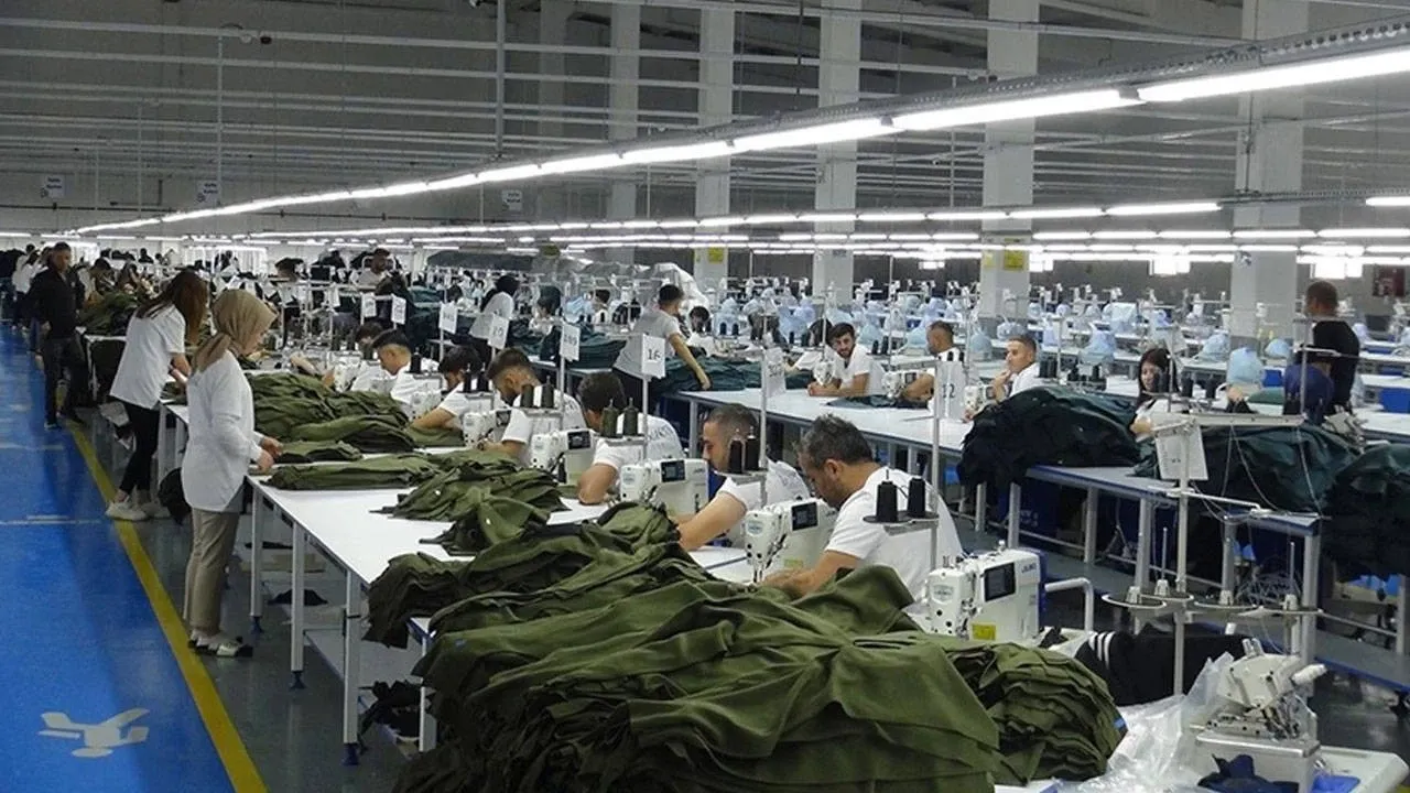 Türkiye'nin tekstil devi resmen iflas etti! Yüzlerce çalışan işsiz kaldı