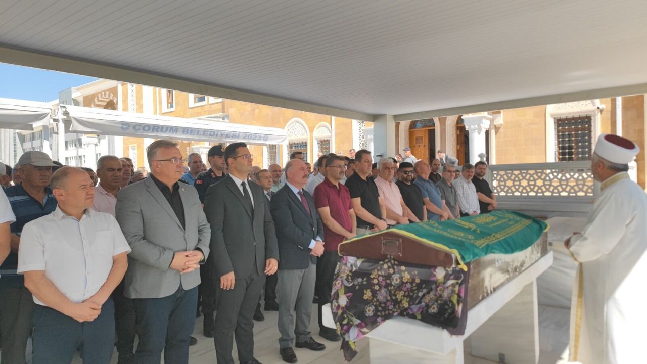 Gülizar Ceylan toprağa verildi