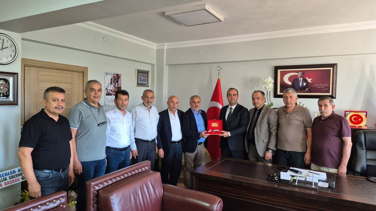 Esnaftan yeni Ticaret Müdürüne kutlama