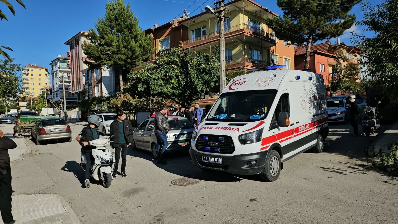 Çorum’da motosiklet ile otomobil çarpıştı 1 yaralı