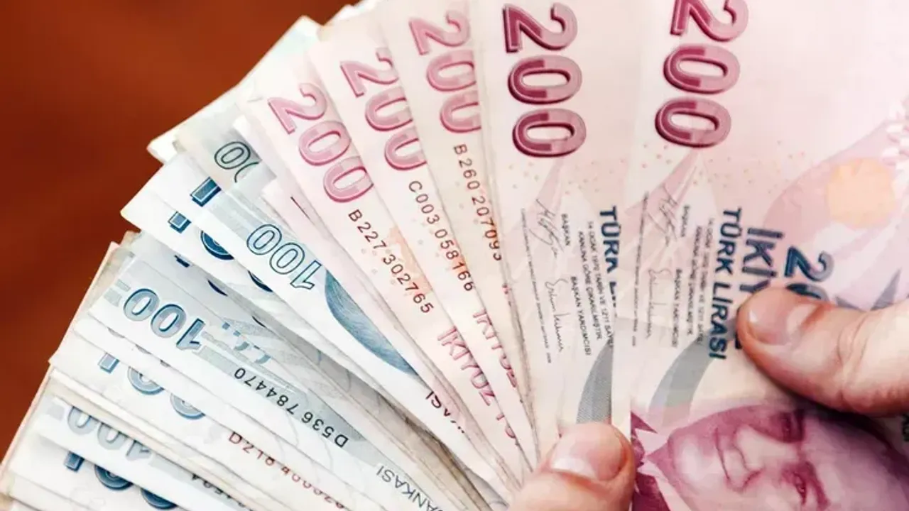 Milyonlar merakla bekliyor! İşte asgari ücret masasındaki en güçlü rakam