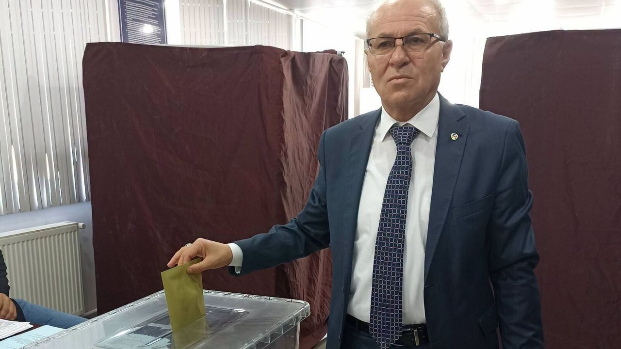 Mustafa Kürbüz güven tazeledi