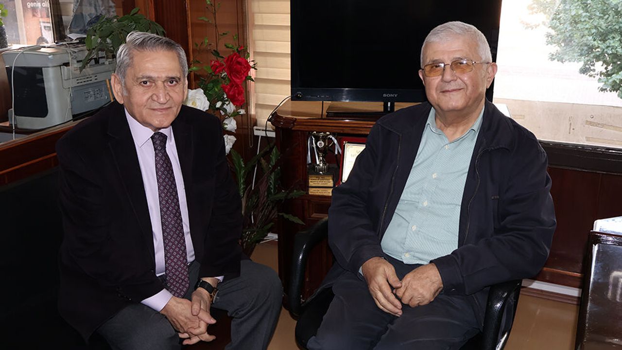Hasan  Yılmaz  Kutladı