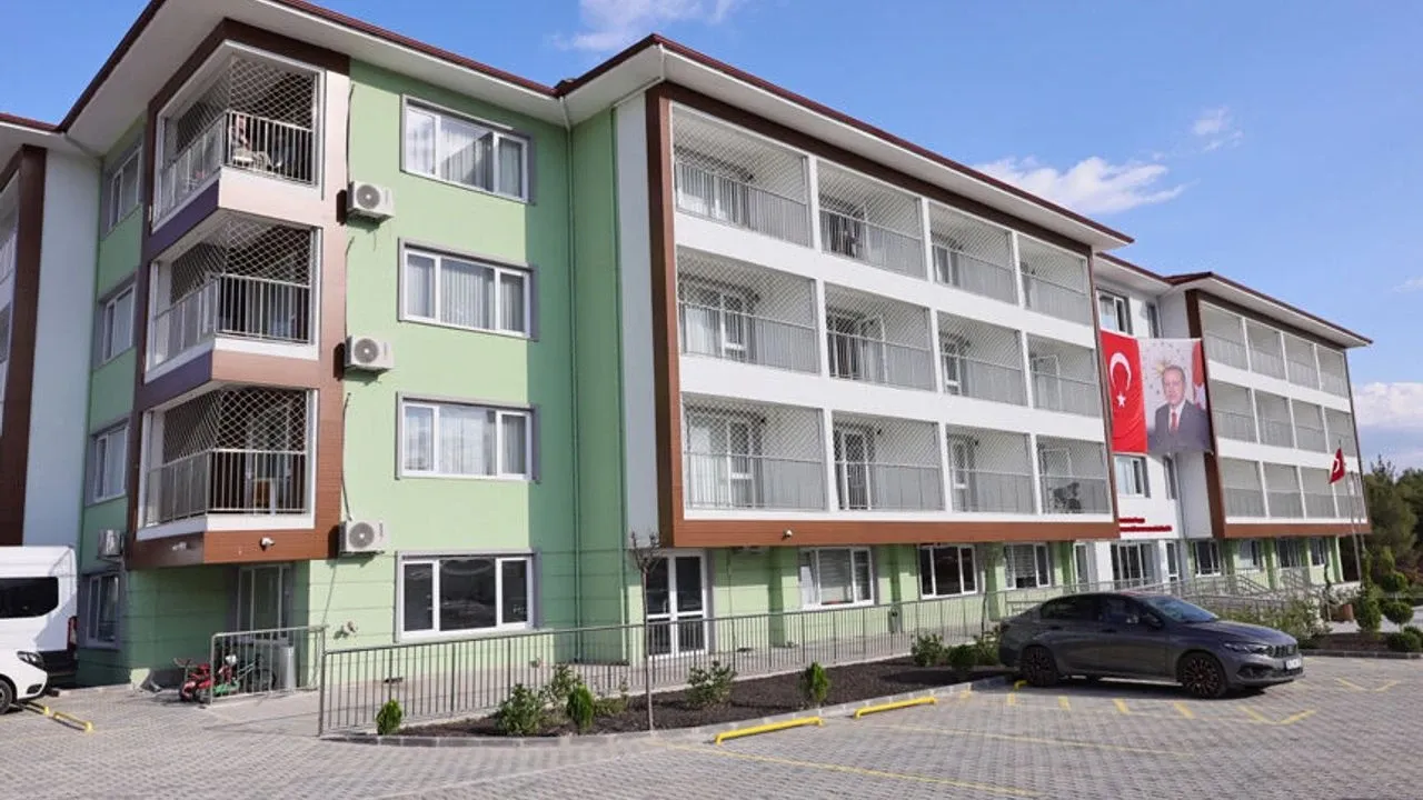 Çorum'da huzurevinde yaşlılara eziyet eden 3 kişi tutuklandı