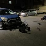 Otomobil ile motosiklet çarpıştı :1 yaralı