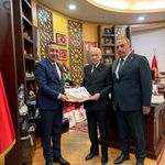 Muhsin Dere’den Bahçeli’ye ziyaret