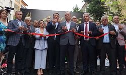 A Plus Estetik Güzellik ve Akademi’ye görkemli açılış