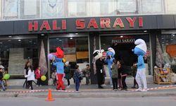 Çocuklar eğlendi, anne-babalar outlet katında alışverişe koştu