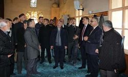 Restorasyon başlıyor… Ulucami’de son Cuma Namazı kılındı