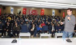 Uzman Yeni Nesil Eğitim Kurumu’nda Bonus Hoca ile coşkulu ve neşeli anlar