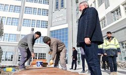 Yeni Belediye binası gün sayıyor