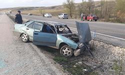 Kontrolden çıkan otomobil takla attı, sürücü ölümden döndü