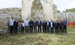 Hüseyin Gazi Türbesi’nin restorasyonu hızla ilerliyor