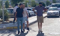 Hastane bahçesinde bıçaklı kavga: 1 yaralı