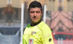 Yüksel Basar düdüğü astı