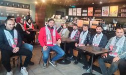 AK Parti Gençlik Kolları’ndan Starbucks’ta ‘yer kapatma eylemi’