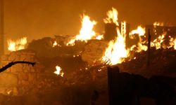 Kastamonu'daki büyük yangına  Çorum ekibi de destek veriyor
