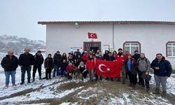 Dünya Kucaklaşma Günü’nde  doğayla kucaklaştılar