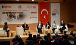 Gazeteci Mehmet Yolyapar, üniversite öğrencileriyle buluştu