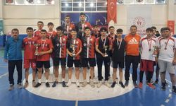 Osmancık’ın gençleri badmintonda şampiyon