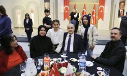 Vali Dağlı huzurevi sakinleriyle iftar yaptı