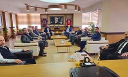 İYİ Partili Ahmet Ertekin, serbest muhasebeciler ile gündemi değerlendirdi