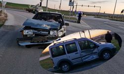 Alaca'da iki araç çarpıştı: 1 yaralı