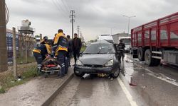 6 aracın karıştığı zincirleme kazada 4 kişi yaralandı