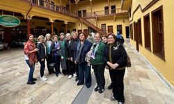 Feyza Aşgın’dan Ankara’dan gelen konuk kadınlara nazik ev sahibeliği