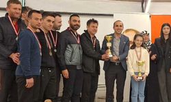 Şehit Habib Gökçe Futbol Turnuvası’nda şampiyon Türk Eğitim Sen