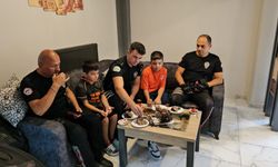 Yunus ekiplerinden Çınar'a sürpriz doğum günü