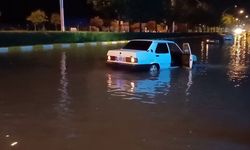 Çorum’da yollar göle döndü: Sürücüler isyan etti!