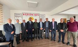 CHP heyetinden eğitim  sendikalarına kutlama