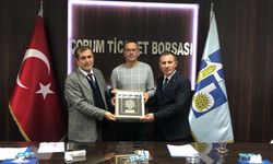 Borsa’dan emektar  üç personele plaket