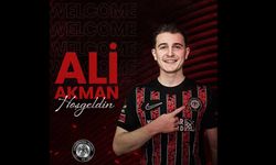 Ali Akman resmen Çorum FK'da