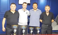 3 bant bilardo turnuvasında şampiyon Ali Misket