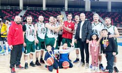 ‘Pota’da veteranların şampiyonu BASTONİA