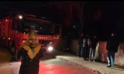 Bağımlıların kullandığı metruk evde yangın