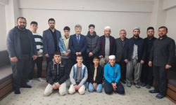 Sungurlu’da ezbere mukabele  okuyan hafızlar ödüllendirildi