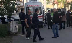 Haber alınamayan  kadın ölü bulundu
