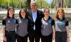 Milletvekili Ahlatcı,  öğrencilerle buluştu