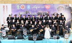 Âşık Mahzuni Şerif  türkülerle anıldı