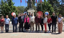 Üreyen: “Atatürk gençliği  karanlıkta bırakılamaz”
