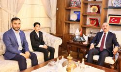Vali Çalgan hafız genç  ve babasını misafir etti